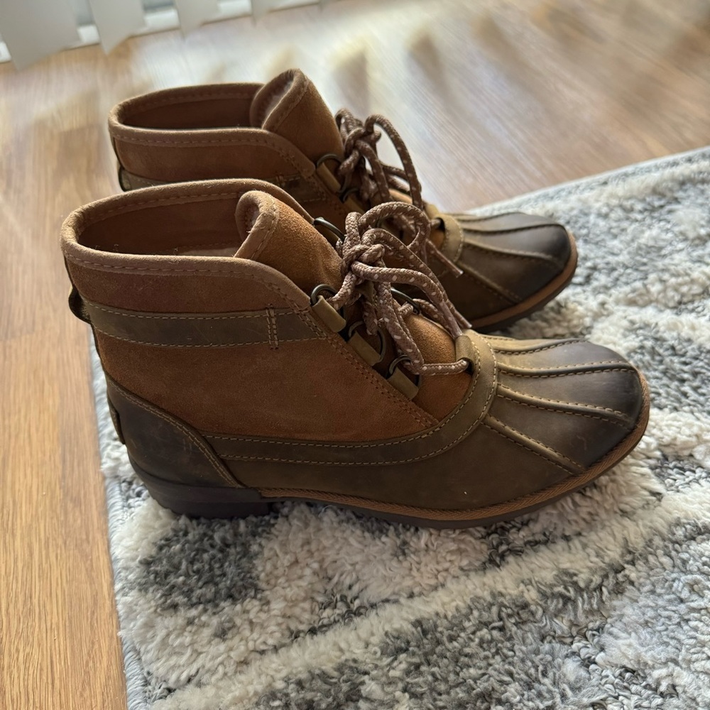 COPY - UGG Greda Boot - Size 38